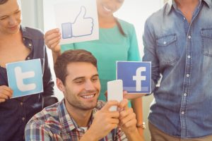 Cum promovez o postare pe Facebook