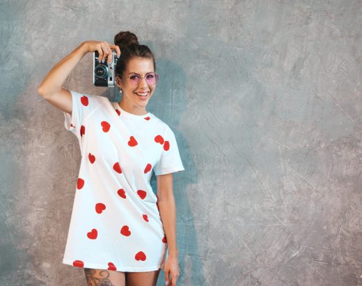 Tricourile cu croială bărbătească în styling feminin