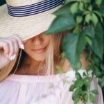 Rutina de vacanță pentru păr: protecție împotriva soarelui, sării și clorului